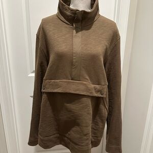 L.L. Bean Signature Light Brown Pullover Mens